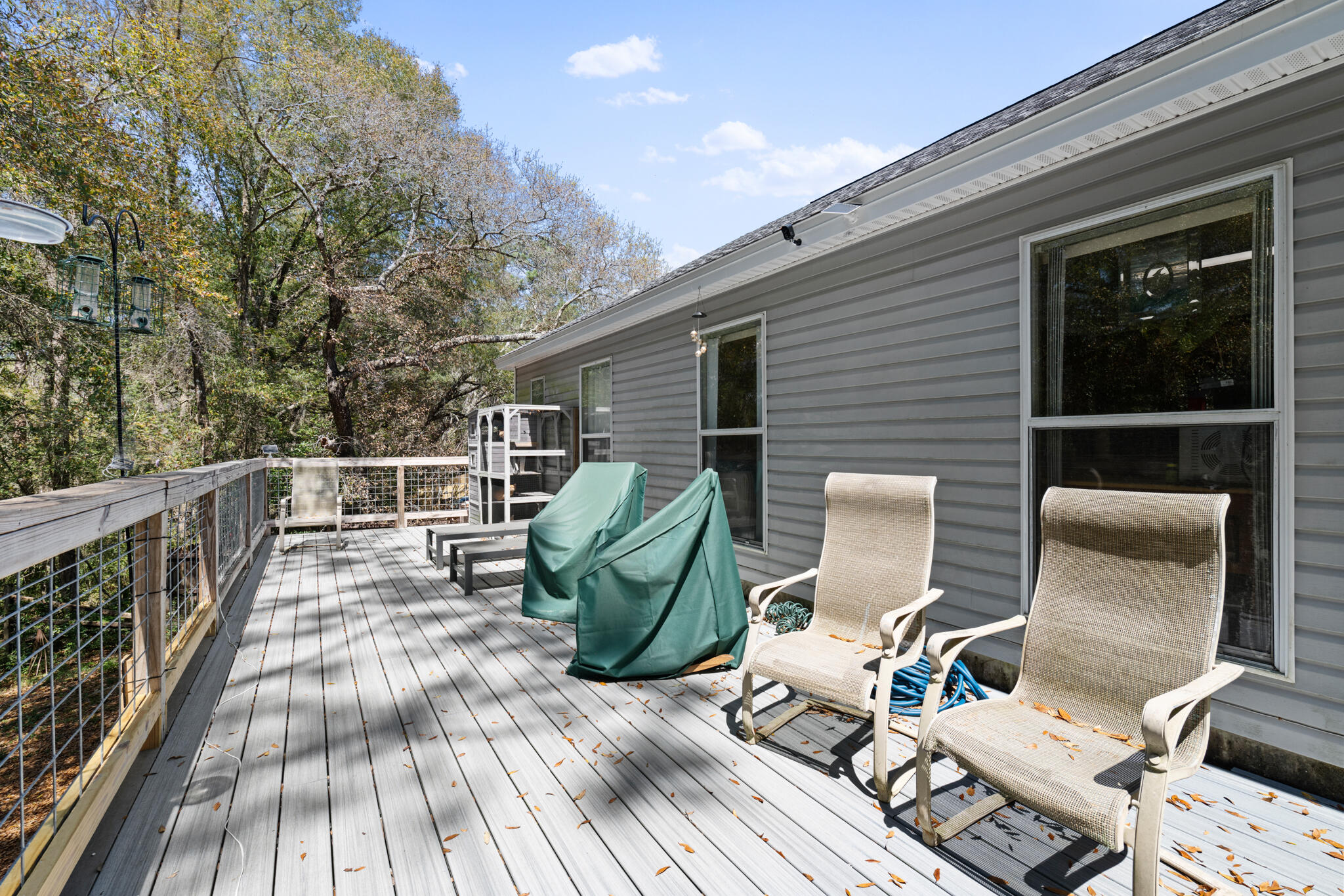 COLLEGE OAKS - Residential