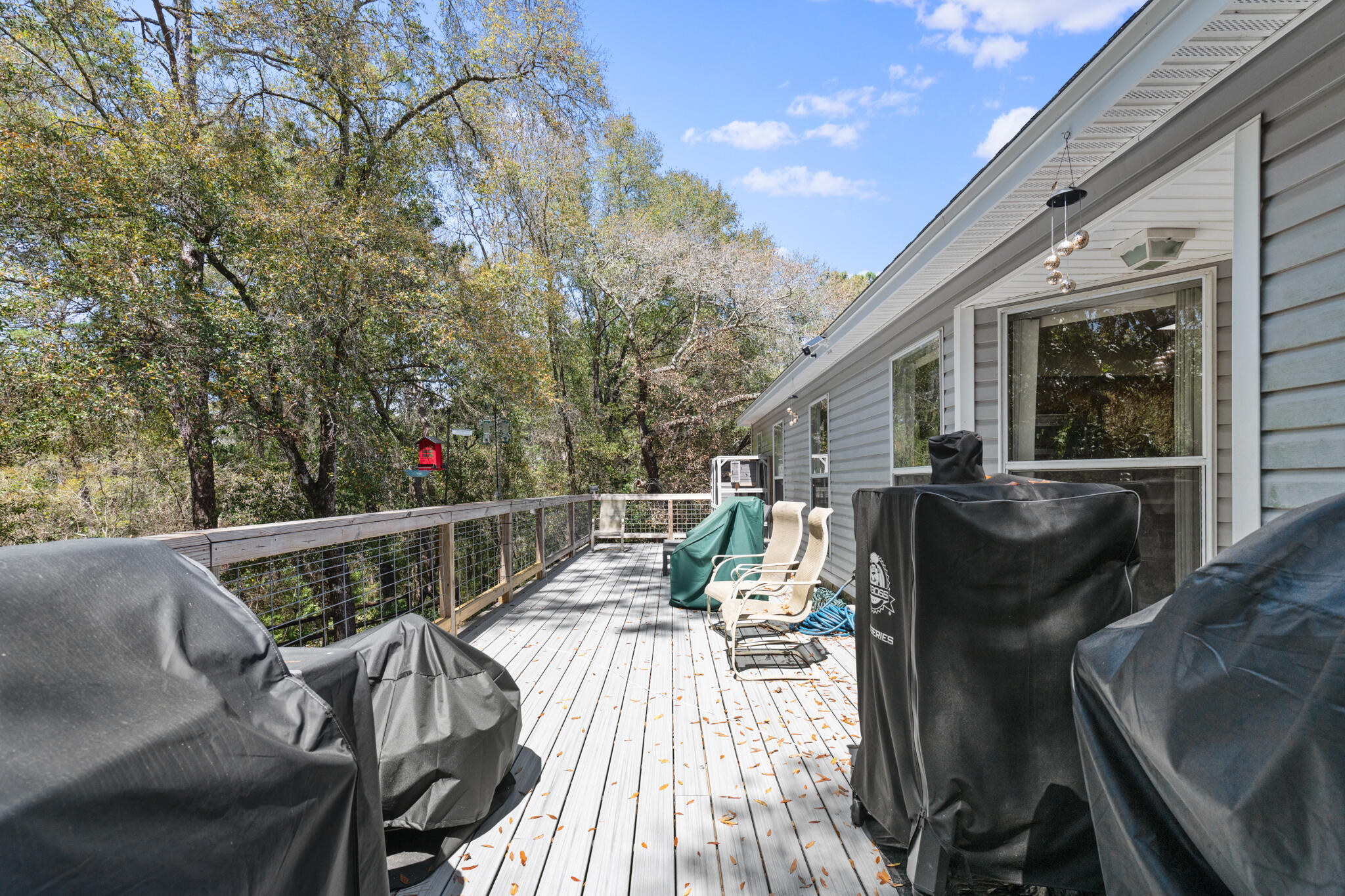 COLLEGE OAKS - Residential