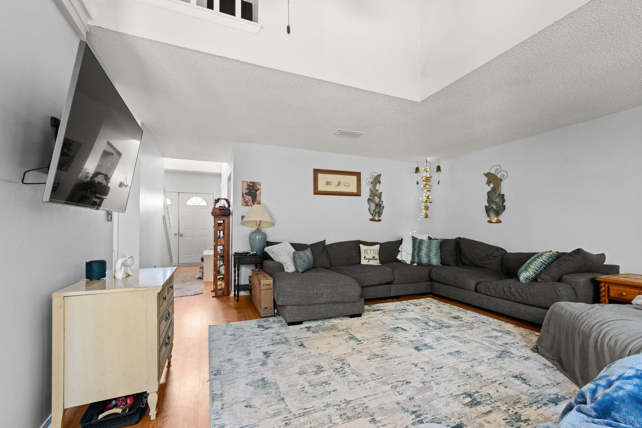 COLLEGE OAKS - Residential