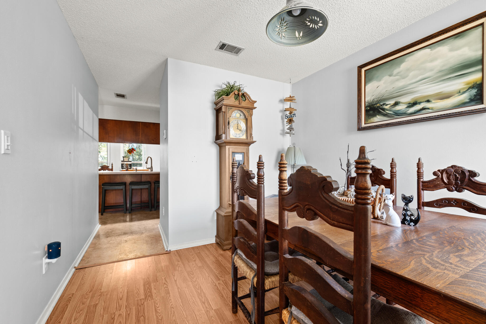 COLLEGE OAKS - Residential