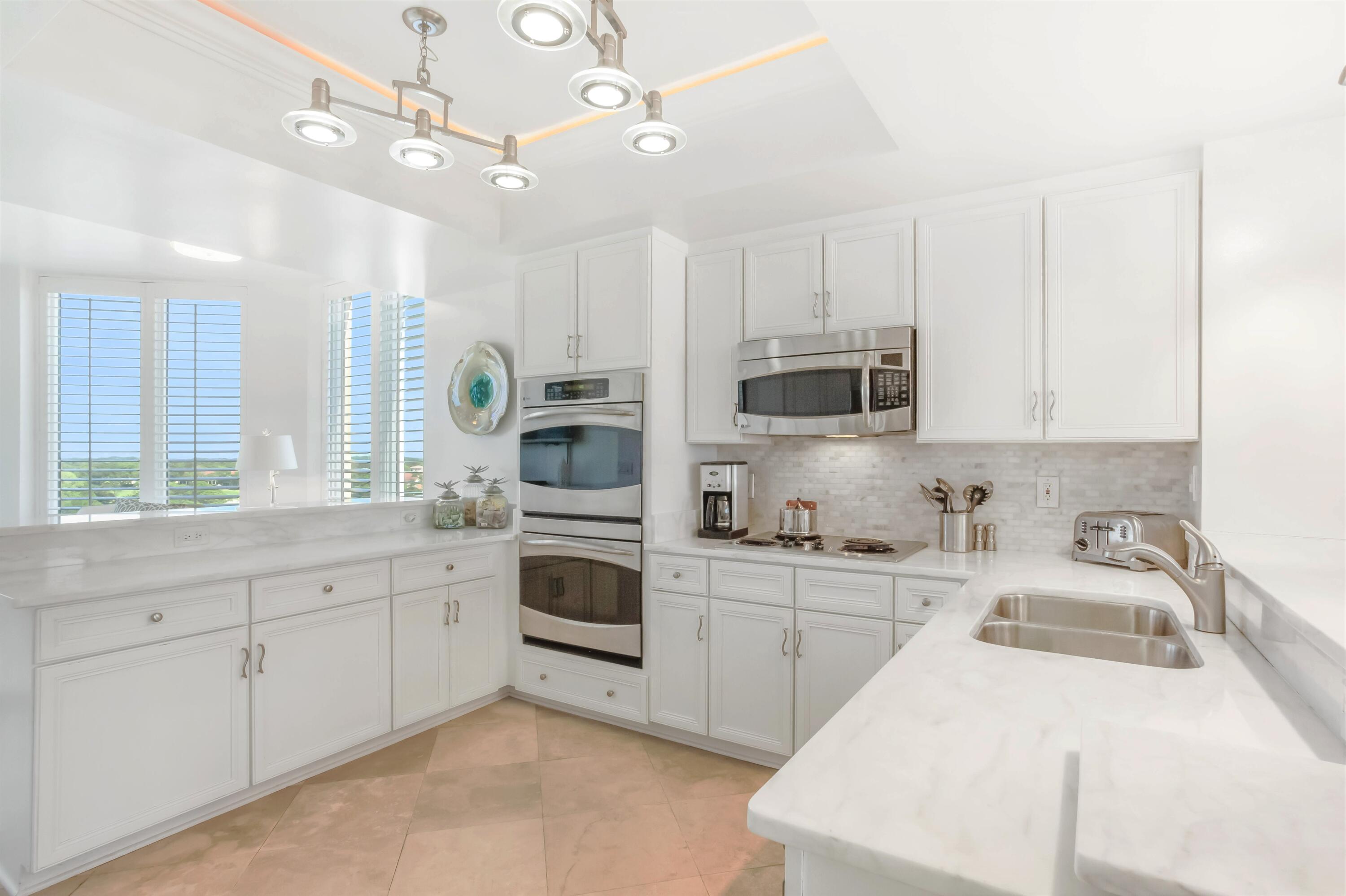 ONE BEACH CLUB DRIVE - Residential