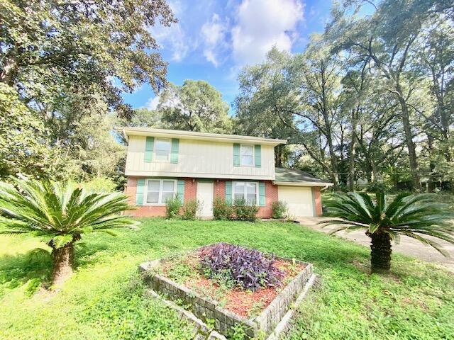 CRESTVIEW - Residential