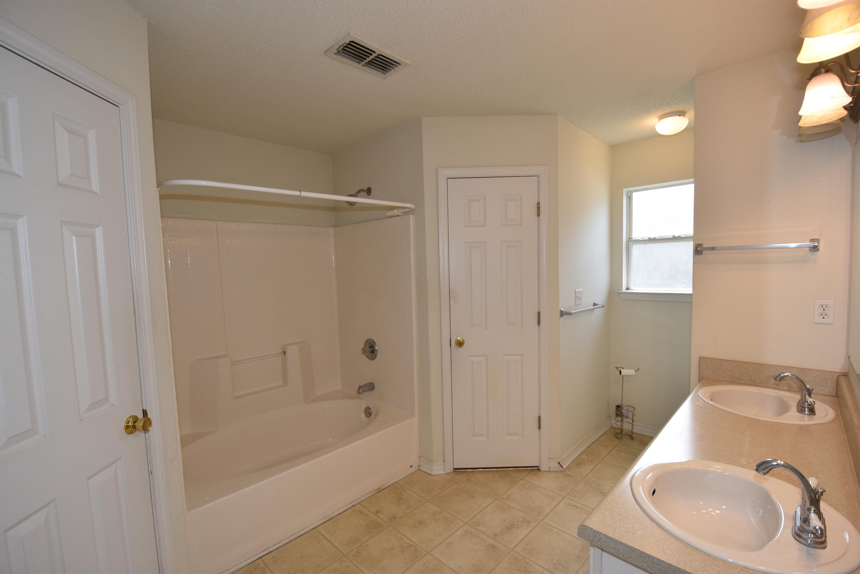 REDSTONE ESTATES - Residential