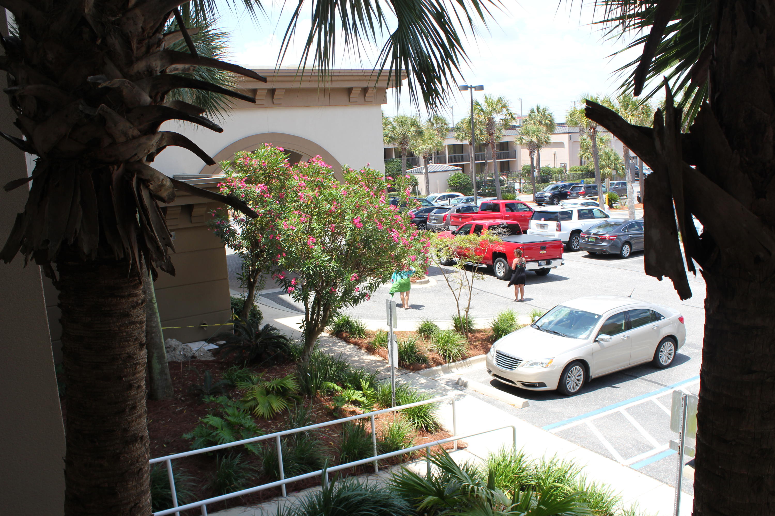 SUMMER PLACE - Residential