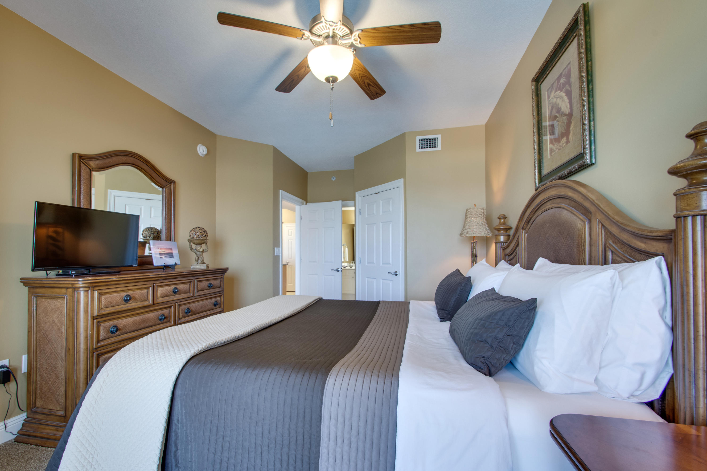 SUMMER PLACE - Residential