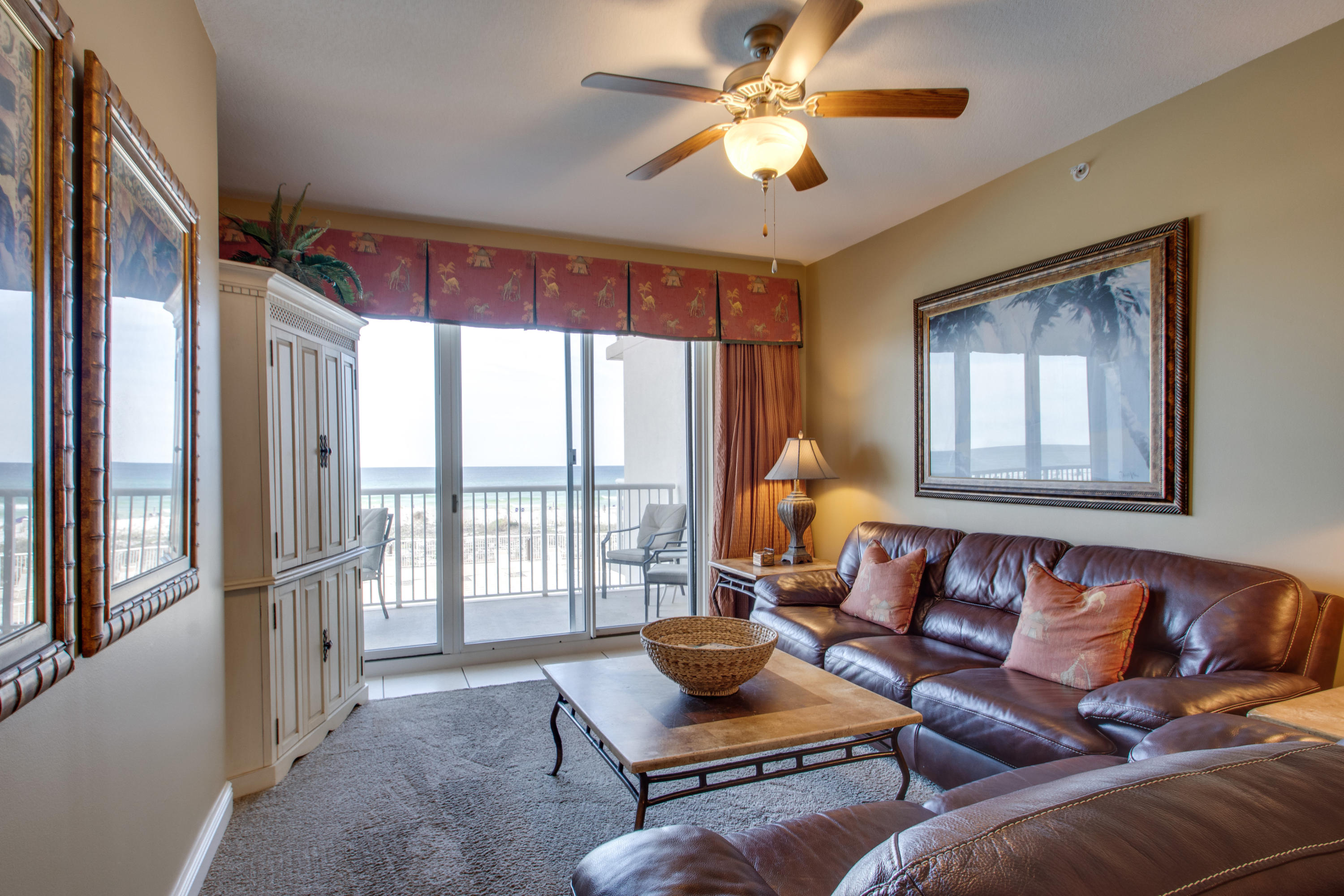 SUMMER PLACE - Residential