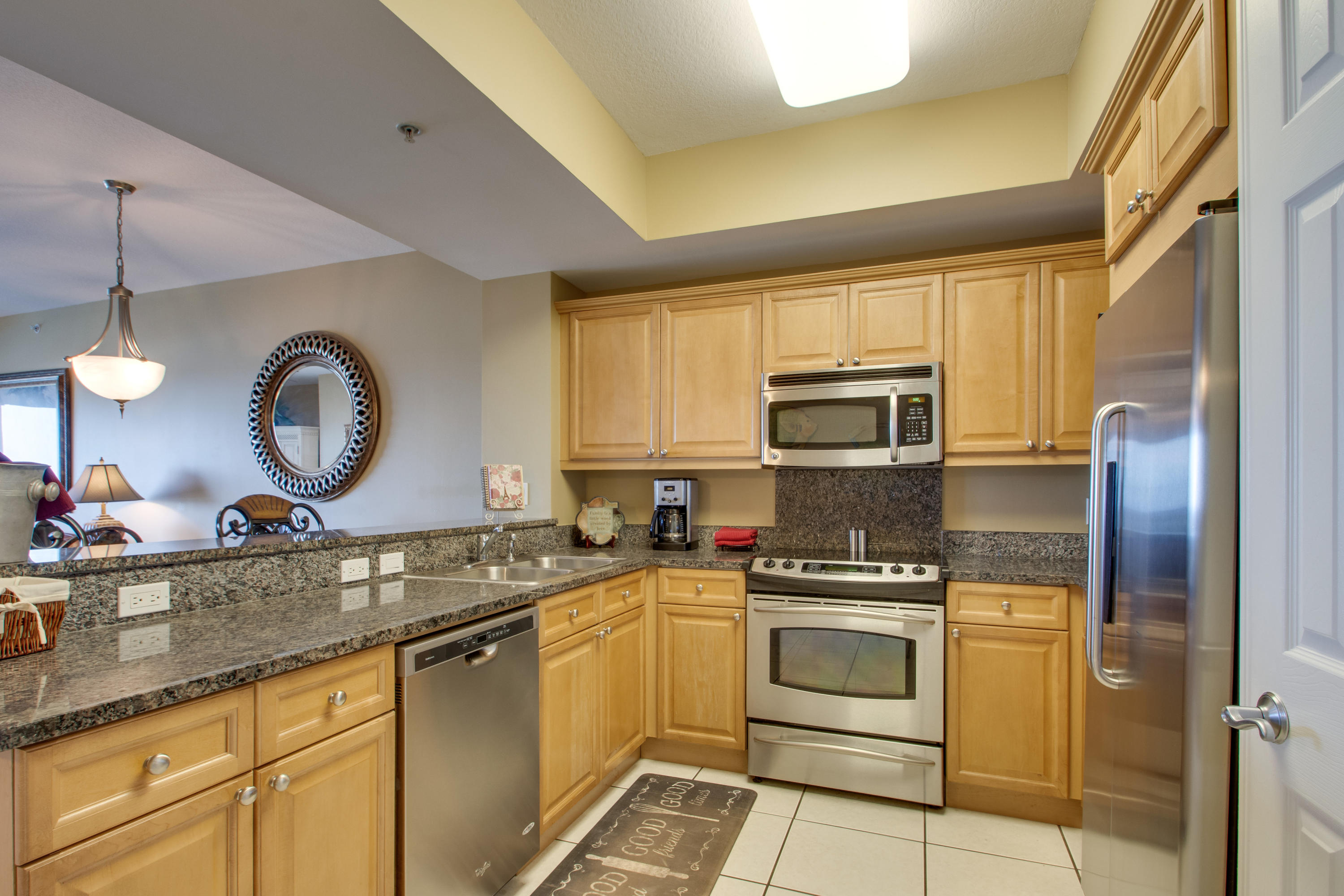 SUMMER PLACE - Residential