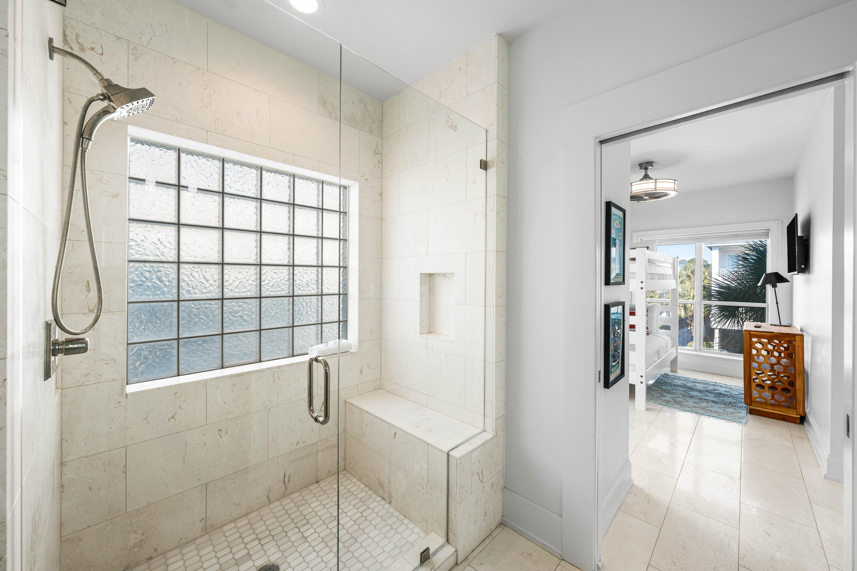 EMERALD SURF VILLAS - Residential