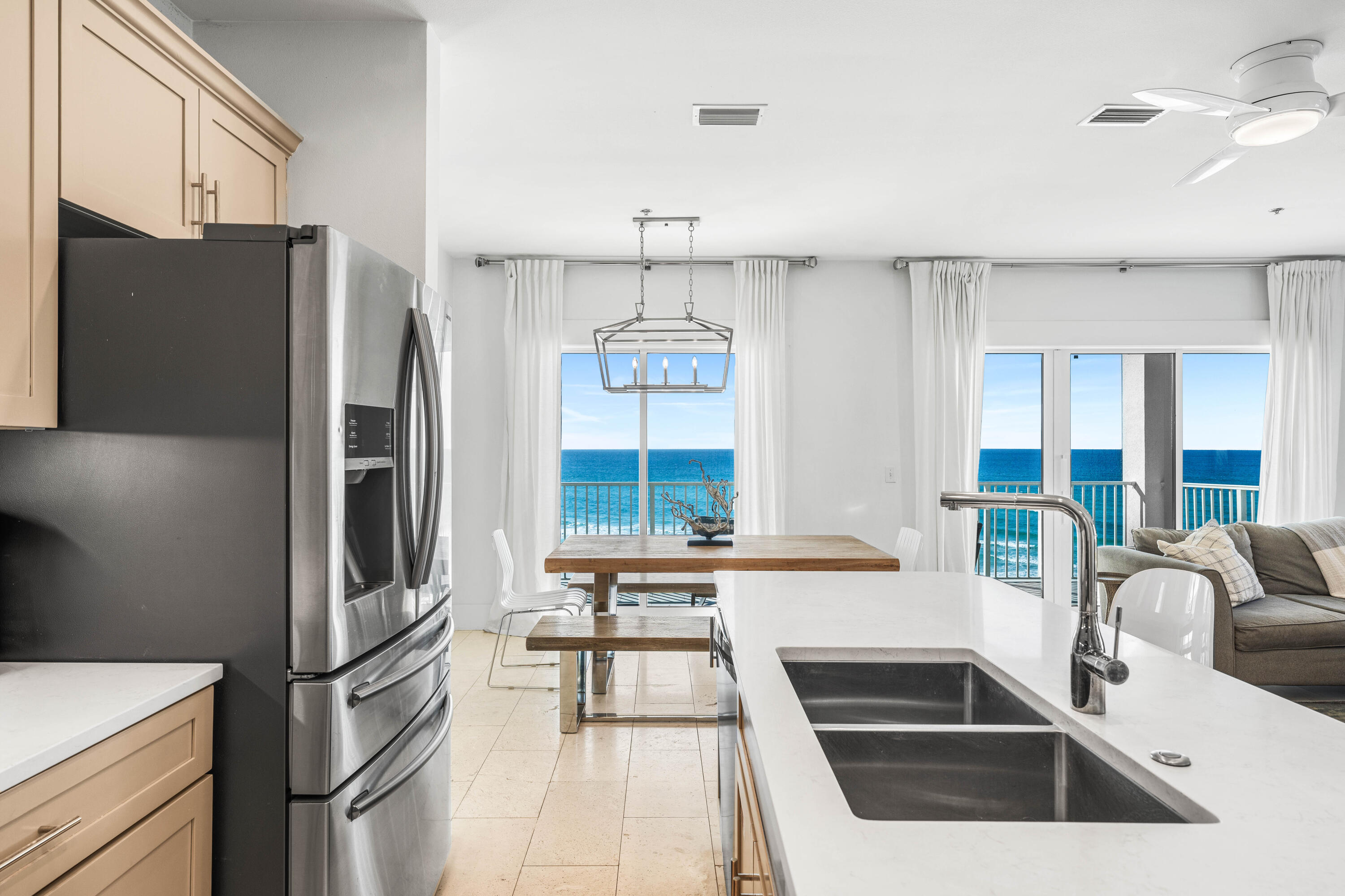 EMERALD SURF VILLAS - Residential