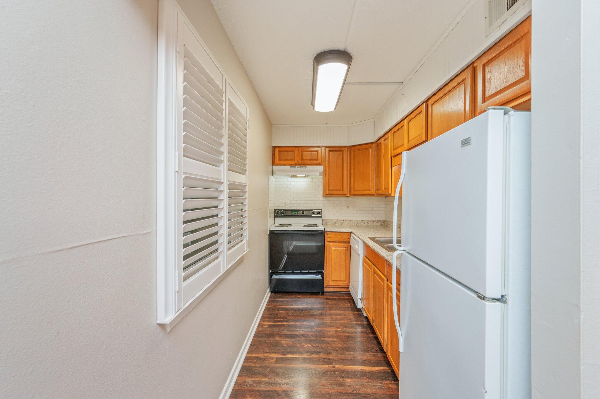 CEDARS CONDO - Residential