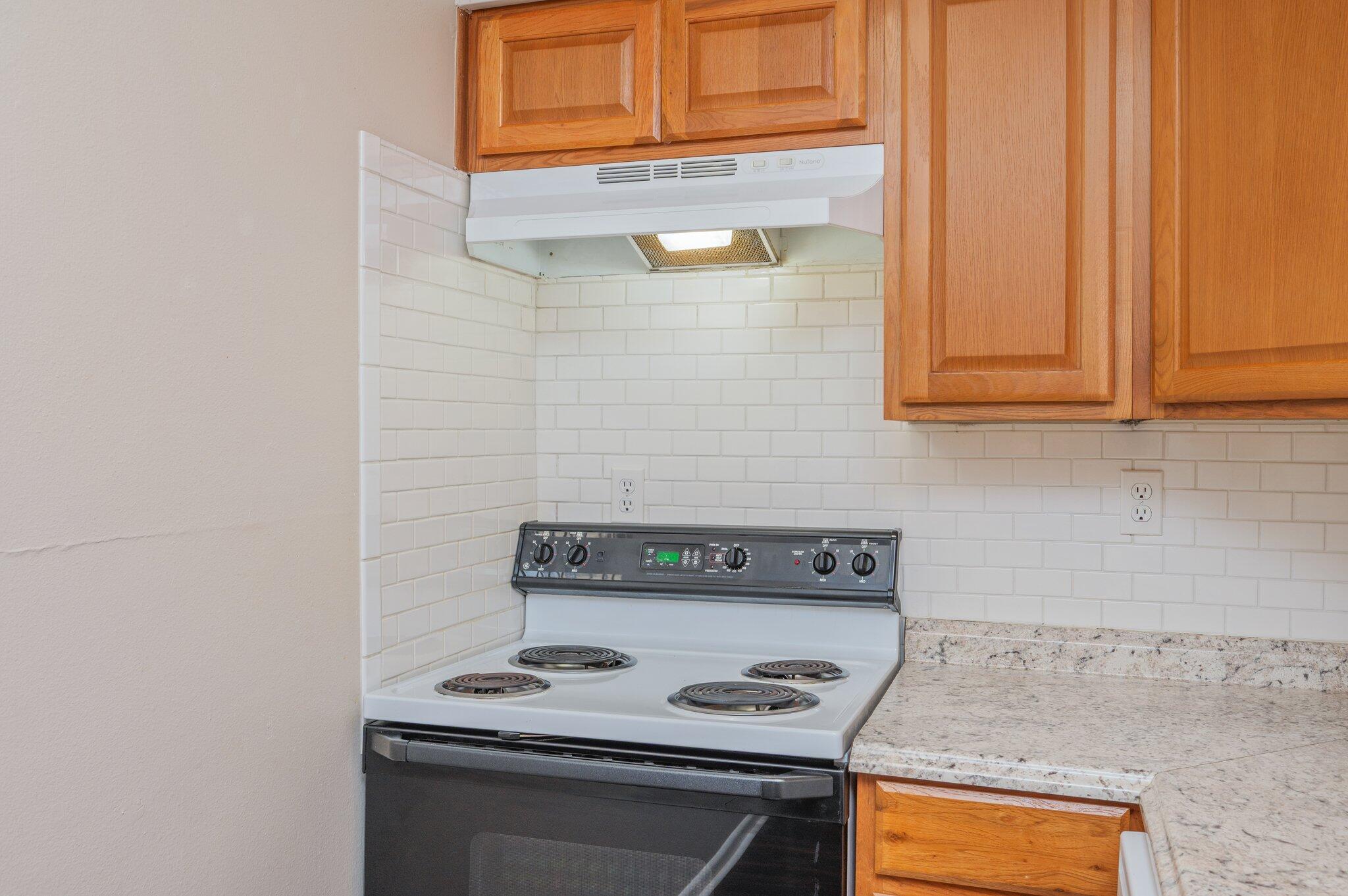 CEDARS CONDO - Residential