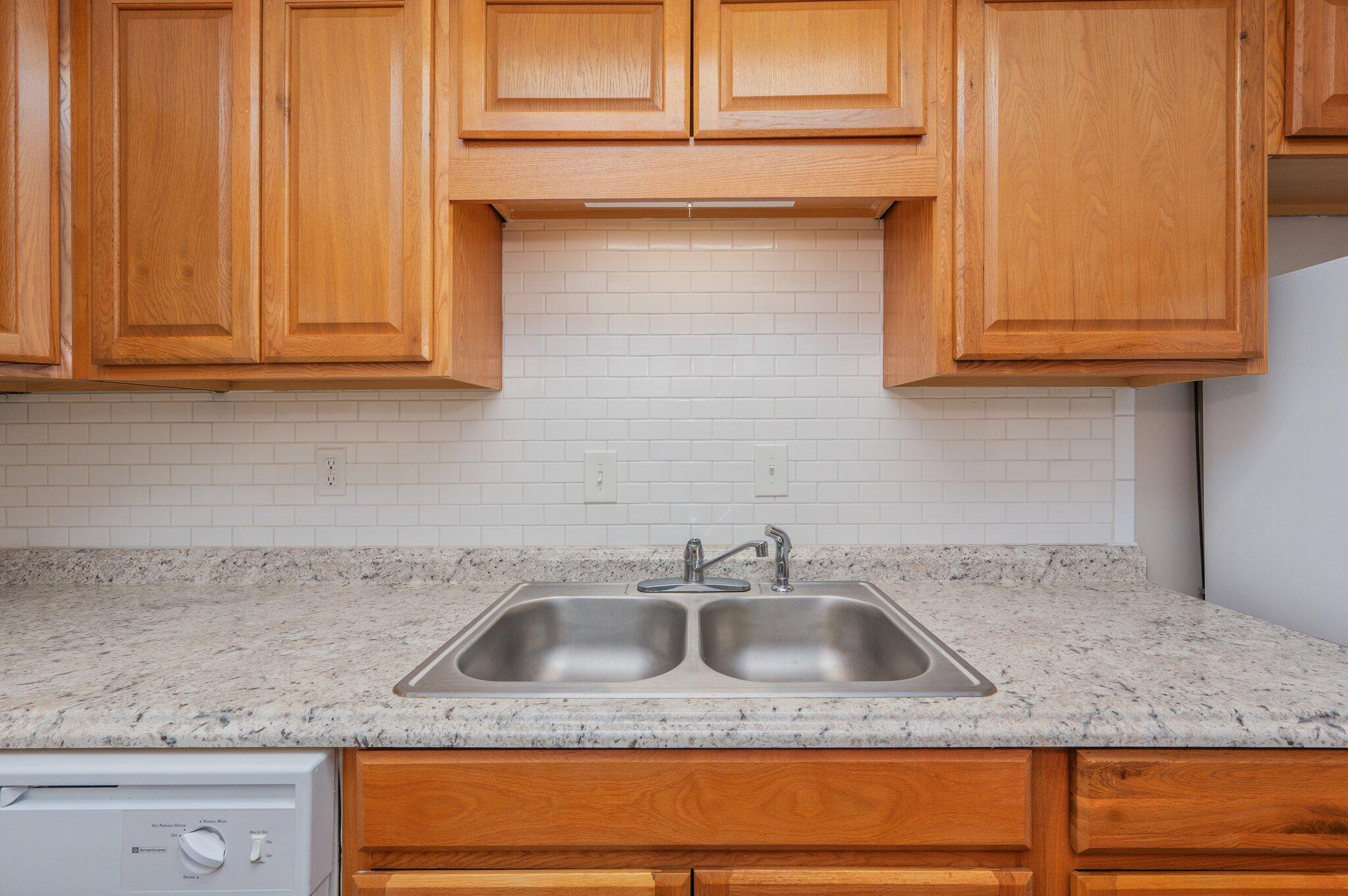 CEDARS CONDO - Residential