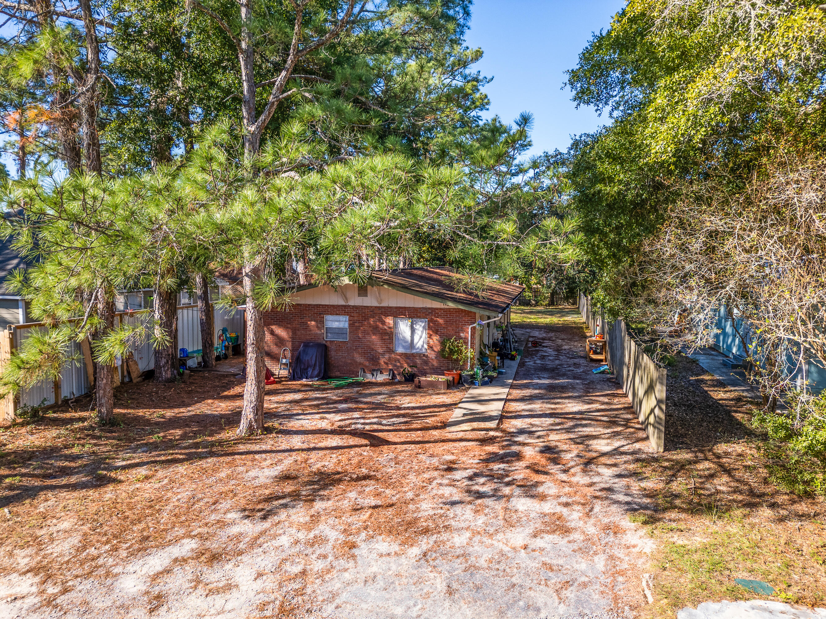 Rare opportunity arises in Ft. Walton Beach.  This solid duplex consist of 2 unit each containing 2 bedroom, one bath with exterior laundry.  Centrally located in Downtown Ft. Walton Beach can make this an very attractive to those investors looking for short term rental off the beach.  Close to downtown shoppes and restaurants, Troy university.  Don't  miss out, call today to see.