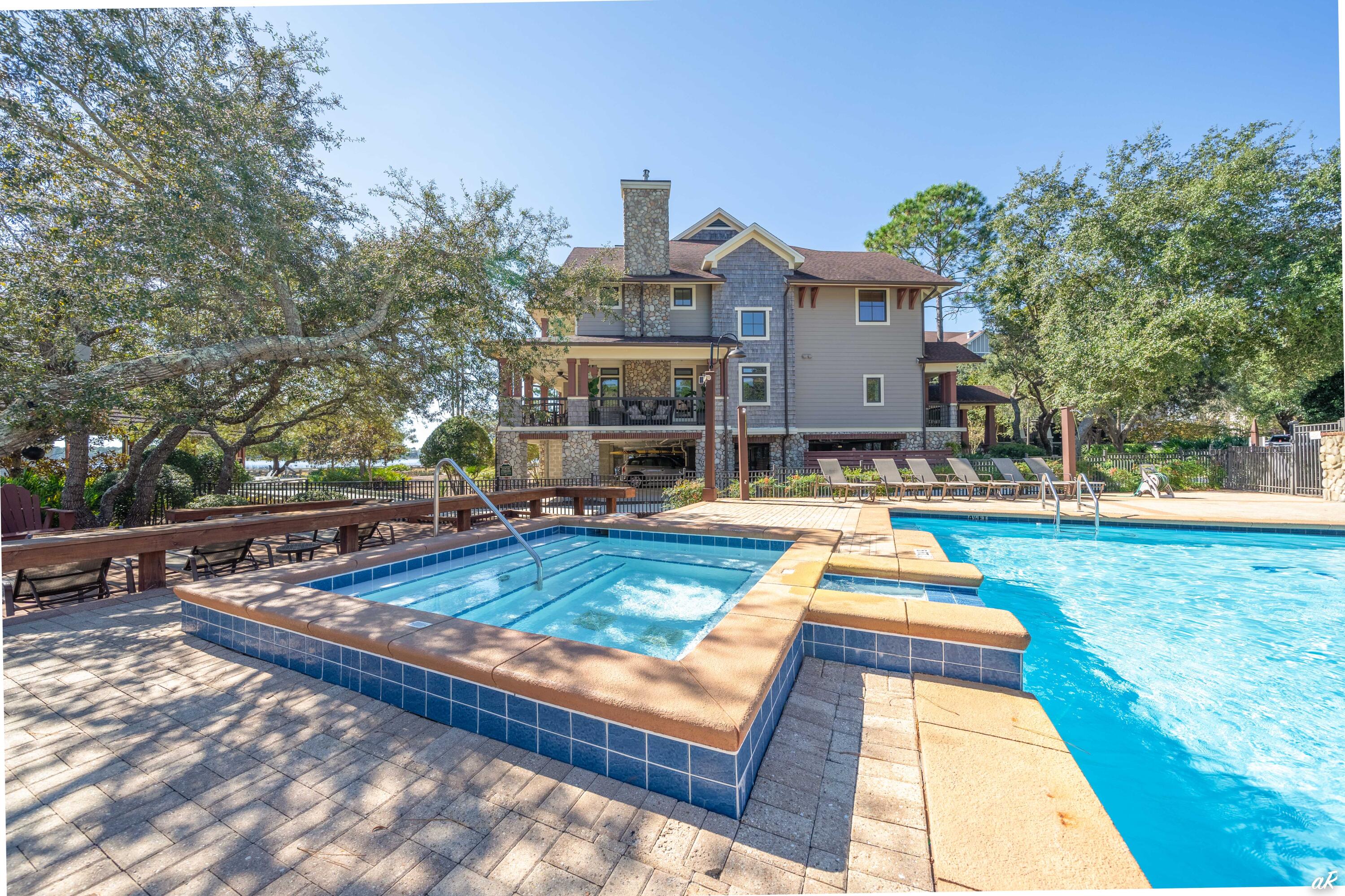 WILD HERON PHASE II - Land