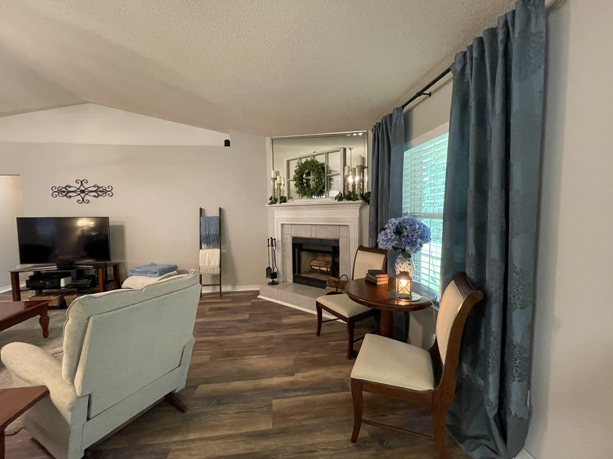 ROBIN'S RIDGE 1ST ADD - Residential