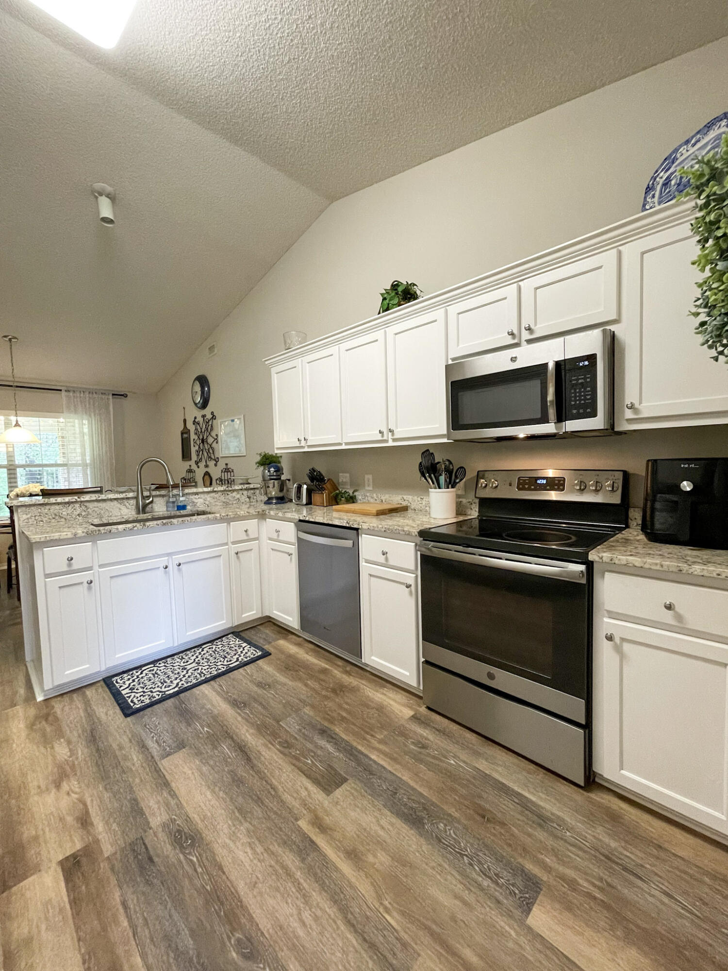 ROBIN'S RIDGE 1ST ADD - Residential