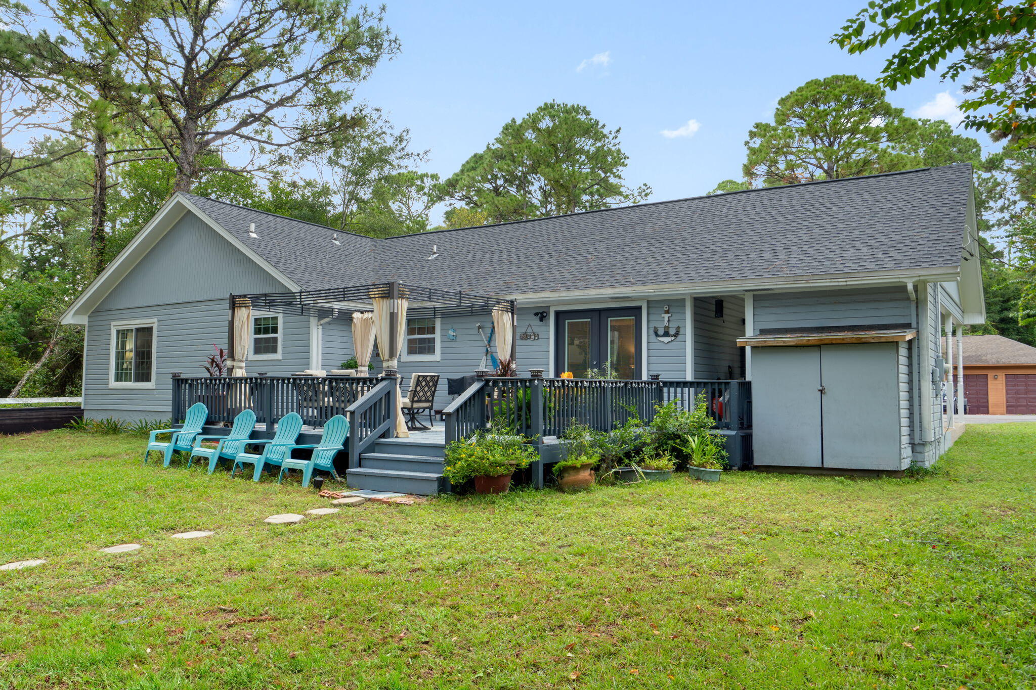 WYNNEHAVEN BEACH ESTATES - Residential