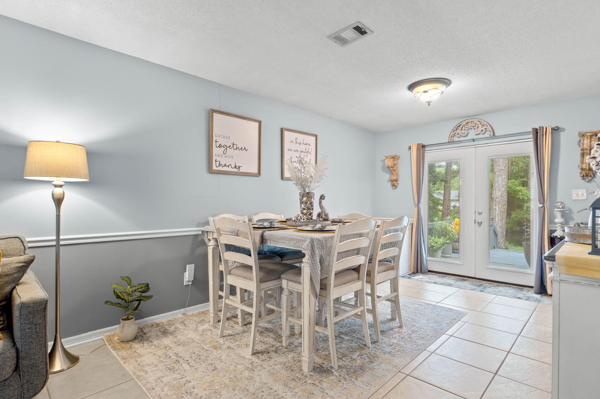 WYNNEHAVEN BEACH ESTATES - Residential