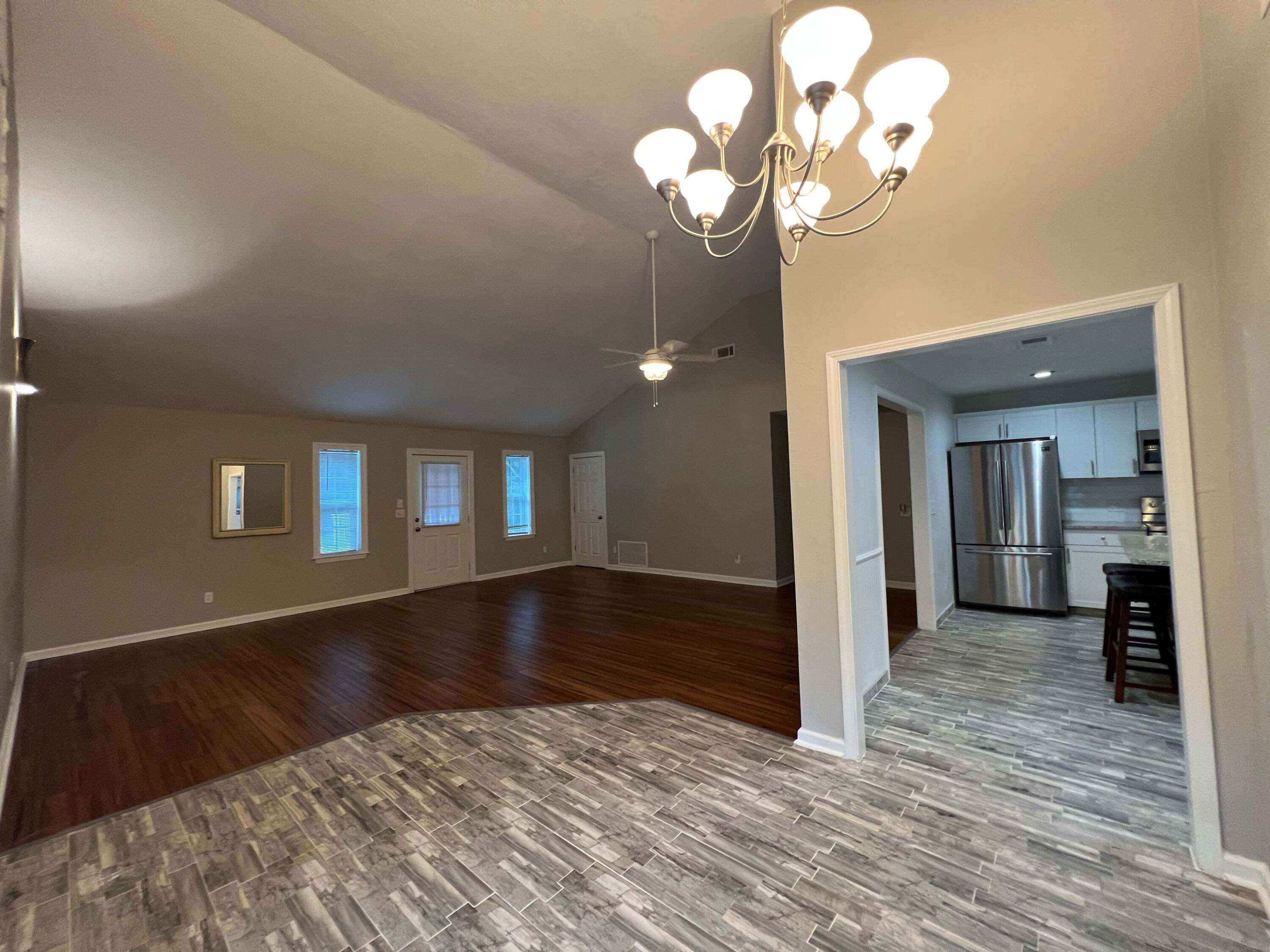 VILLA TASSO TOWN OF - Residential