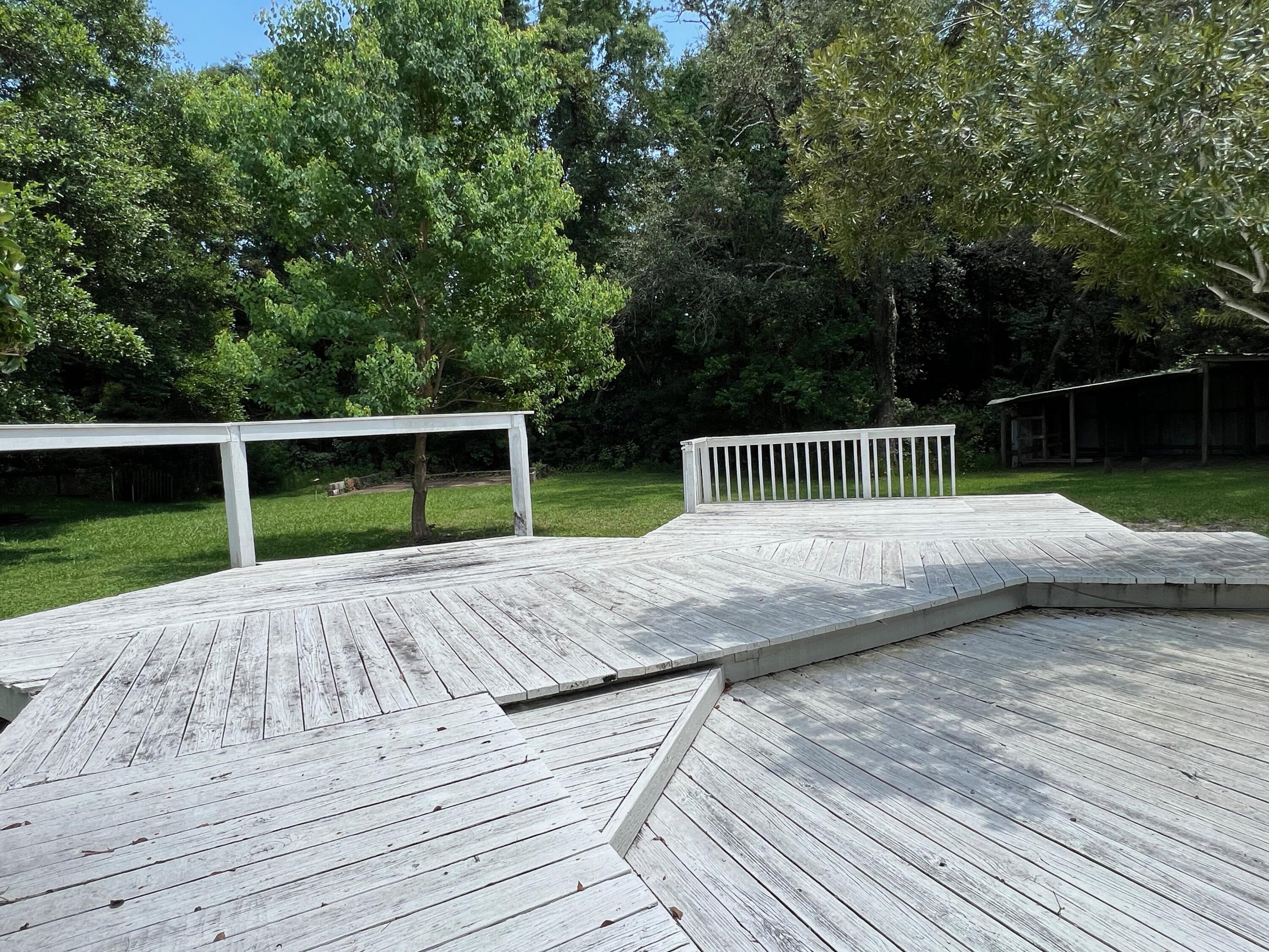 VILLA TASSO TOWN OF - Residential