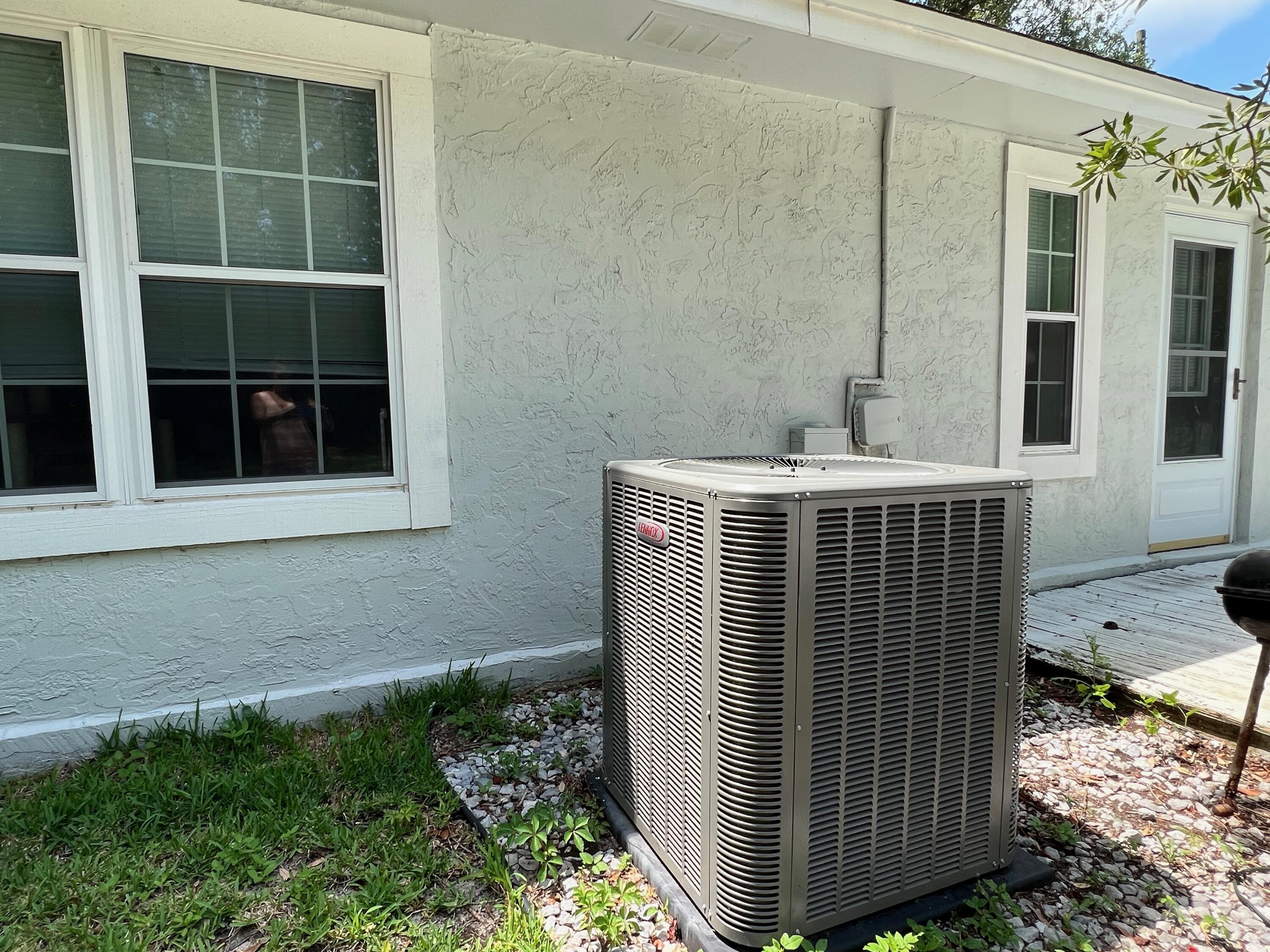 VILLA TASSO TOWN OF - Residential