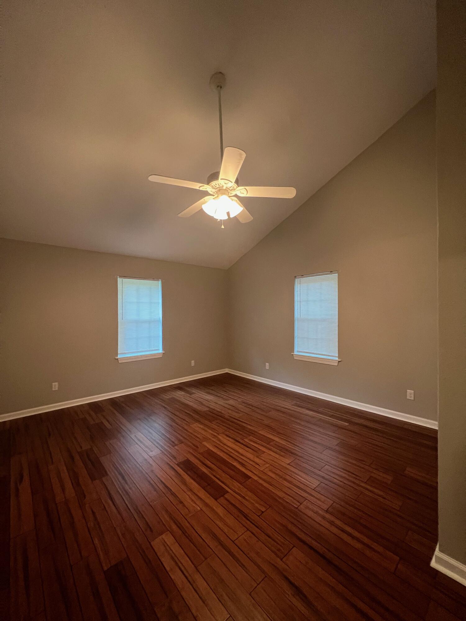 VILLA TASSO TOWN OF - Residential