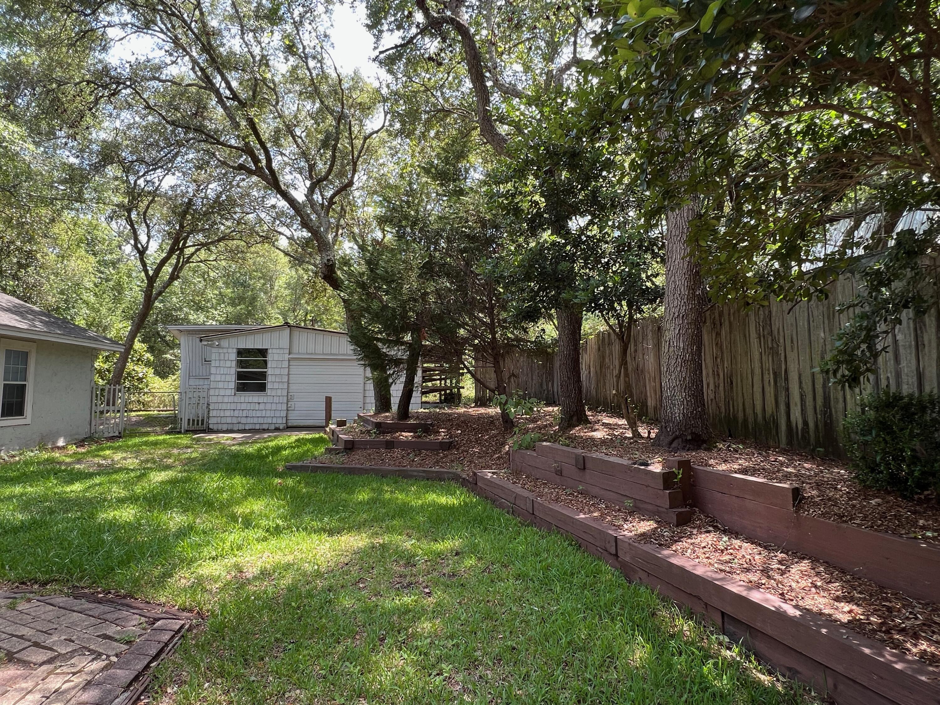 VILLA TASSO TOWN OF - Residential