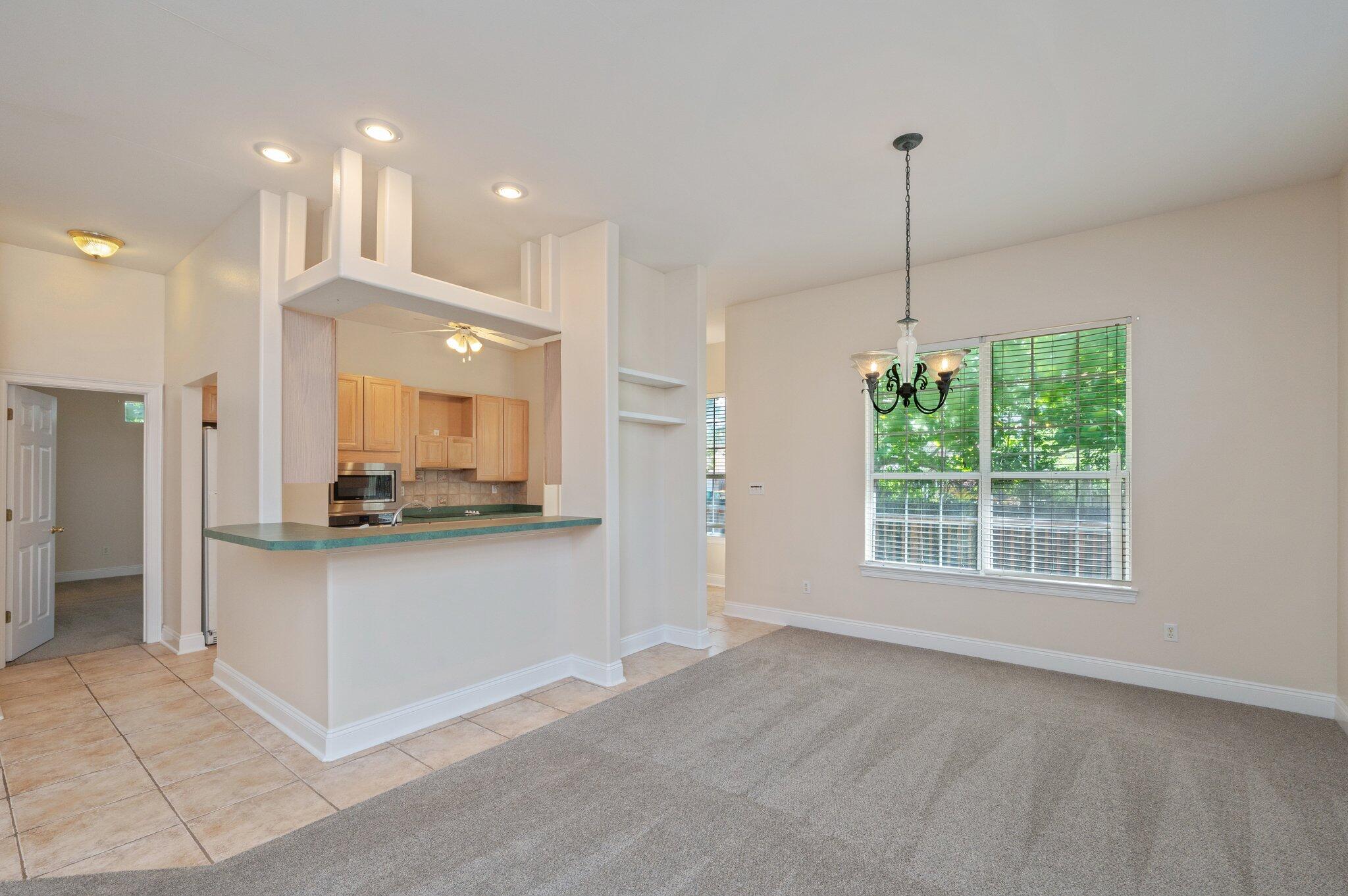 GLENWOOD CRT - Residential Lease