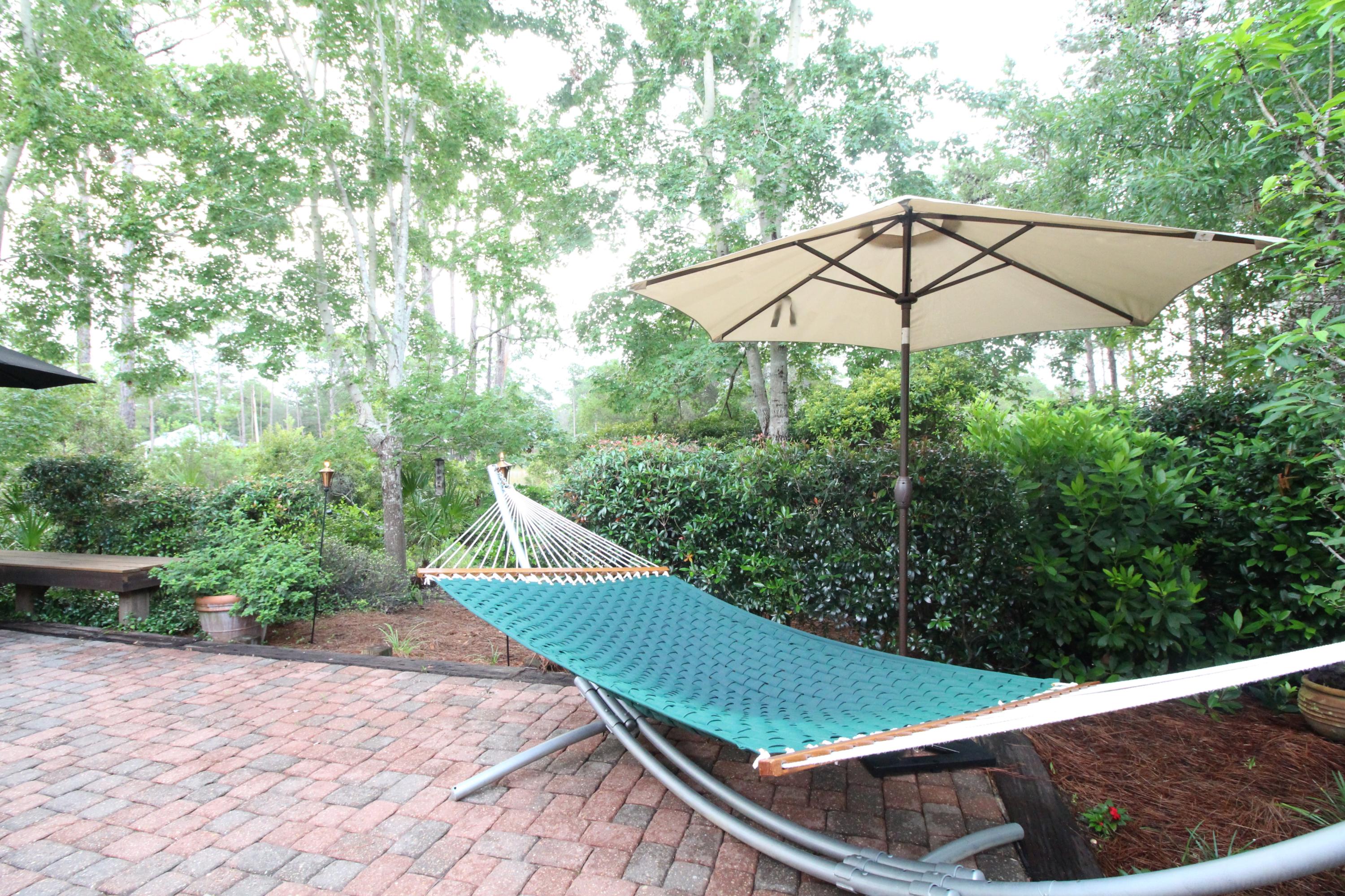 MAGNOLIA BEACH - Residential