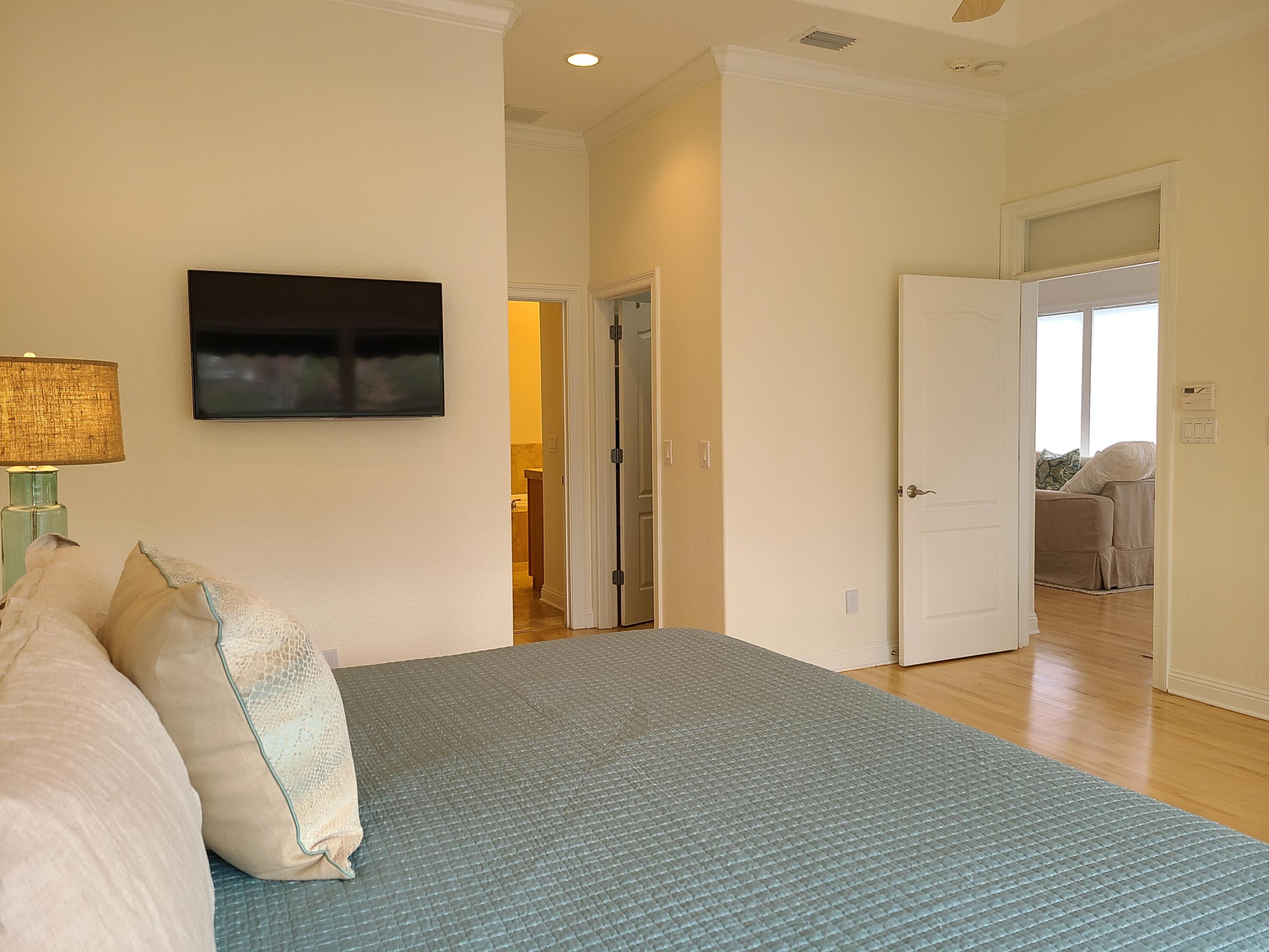 MAGNOLIA BEACH - Residential