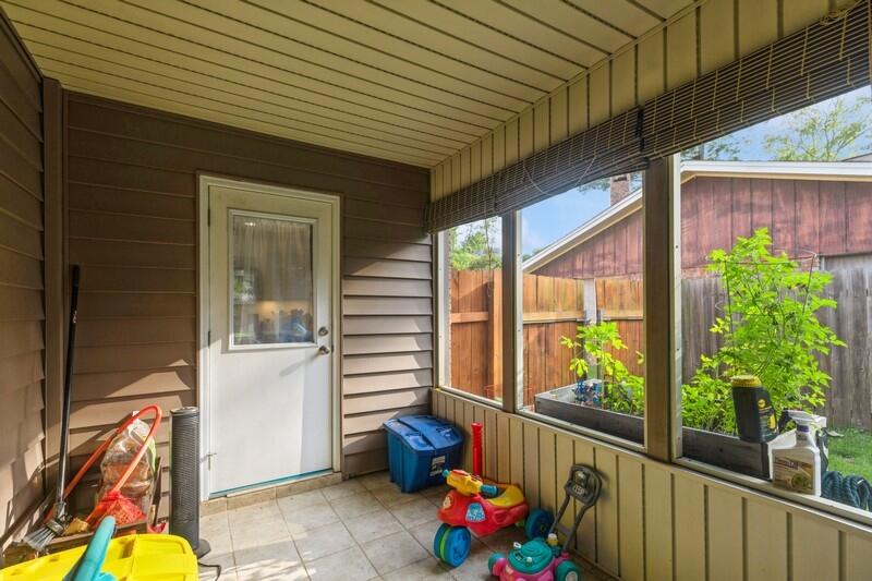 PINEWOOD ESTATES - Residential