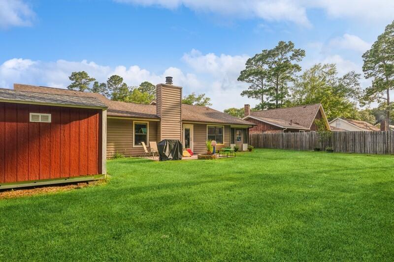 PINEWOOD ESTATES - Residential