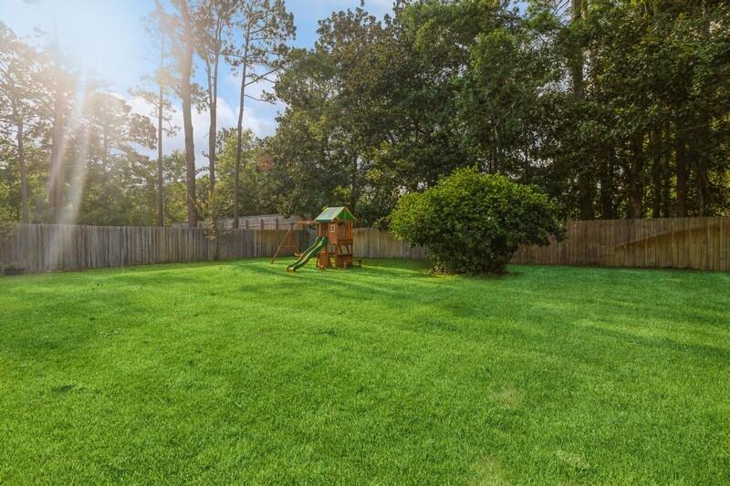 PINEWOOD ESTATES - Residential