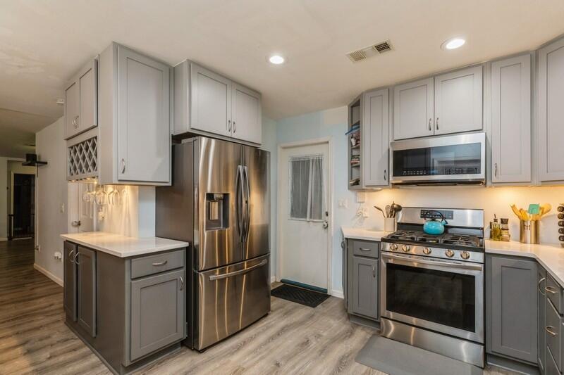 PINEWOOD ESTATES - Residential