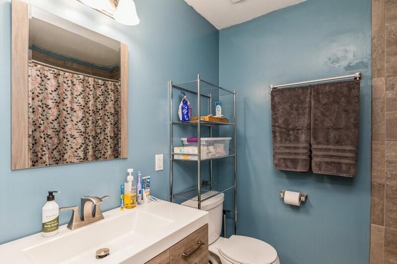 PINEWOOD ESTATES - Residential