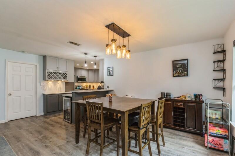 PINEWOOD ESTATES - Residential