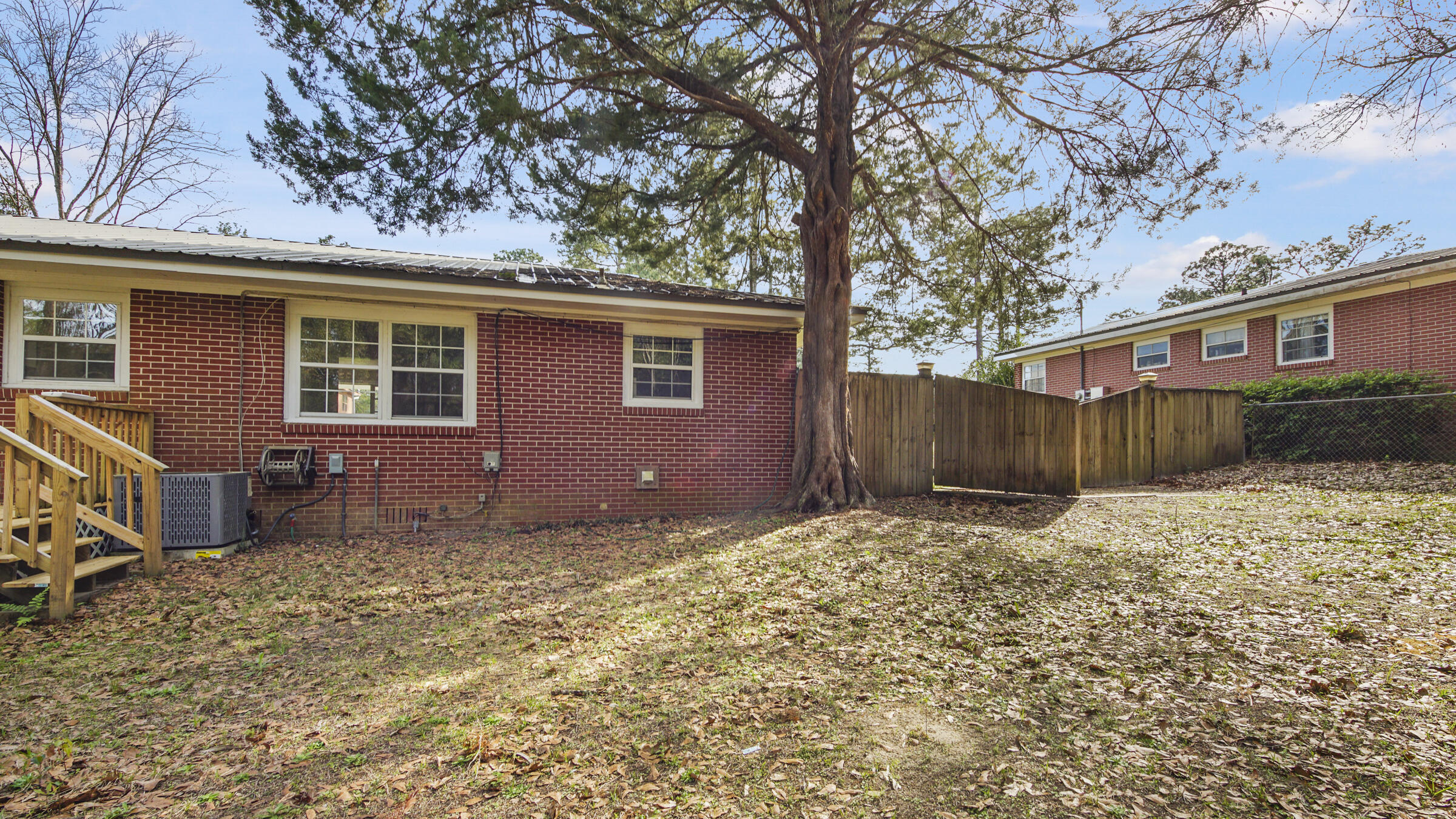 OAKLAWN - Residential