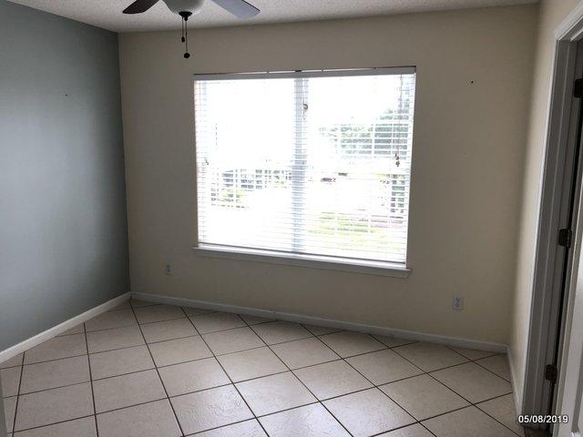 SUMMERLAKE T/H - Residential