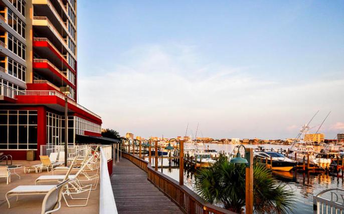 DESTIN YACHT CLUB - Residential
