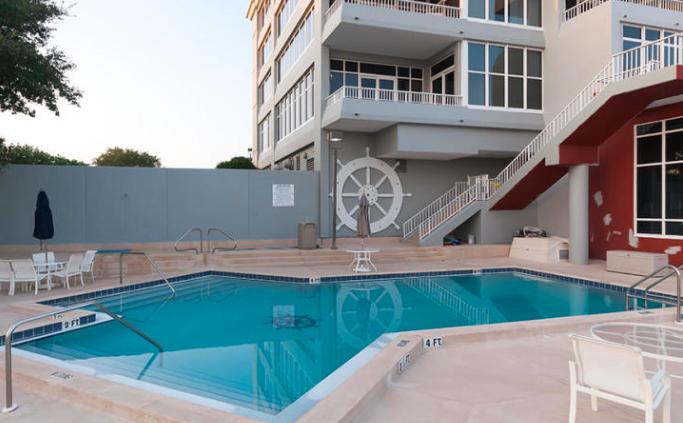 DESTIN YACHT CLUB - Residential