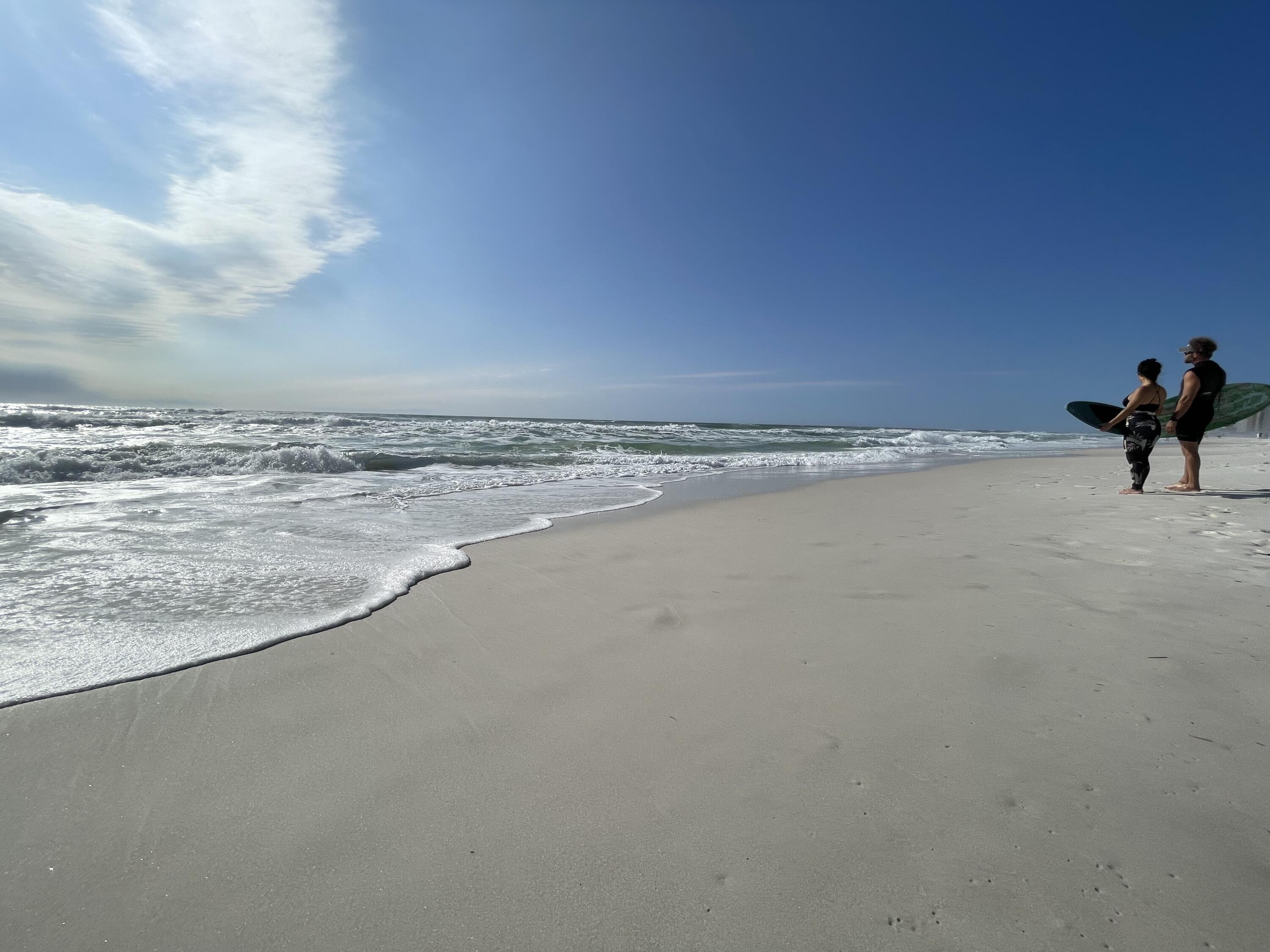 HOLIDAY BEACH - Residential