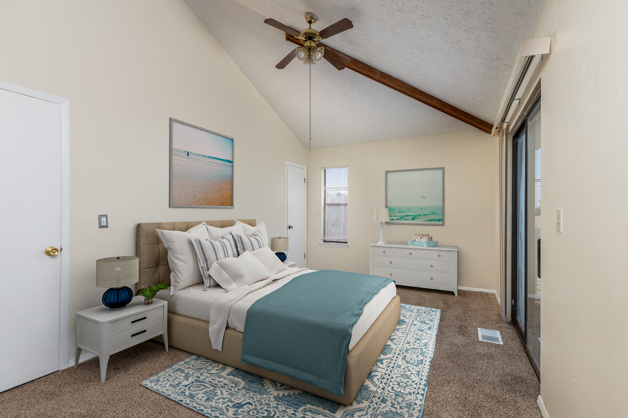 HOLIDAY BEACH - Residential