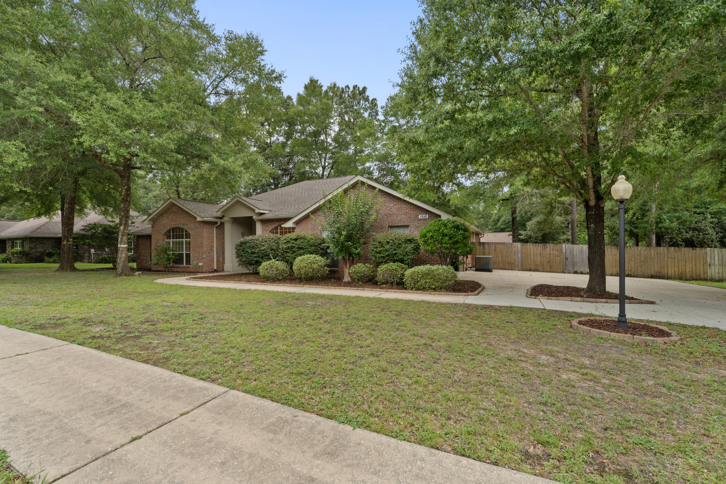 SILVER OAKS PH 1 - Residential
