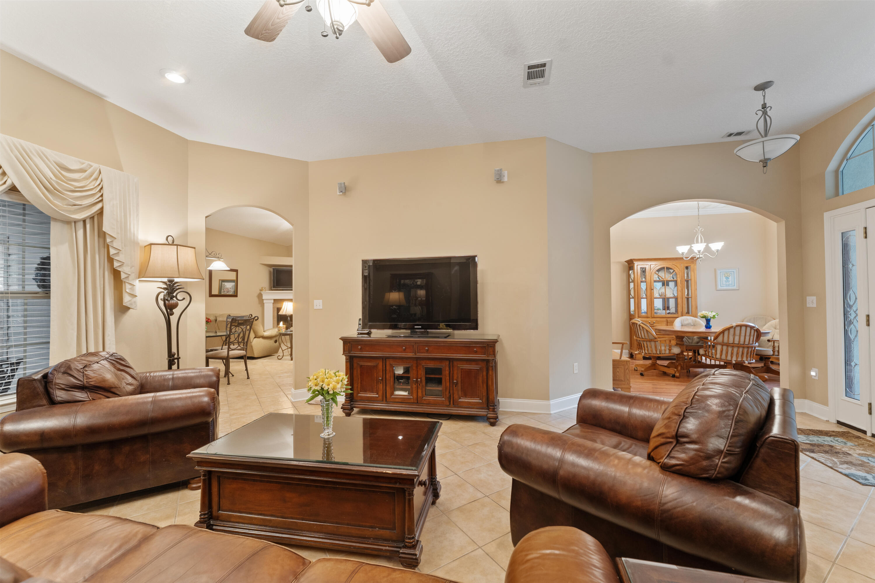 SILVER OAKS PH 1 - Residential