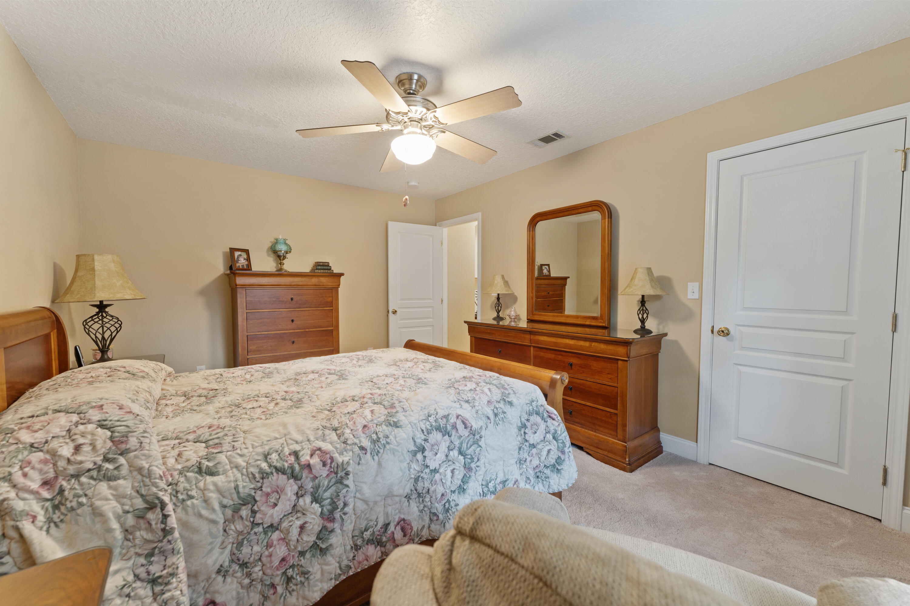 SILVER OAKS PH 1 - Residential
