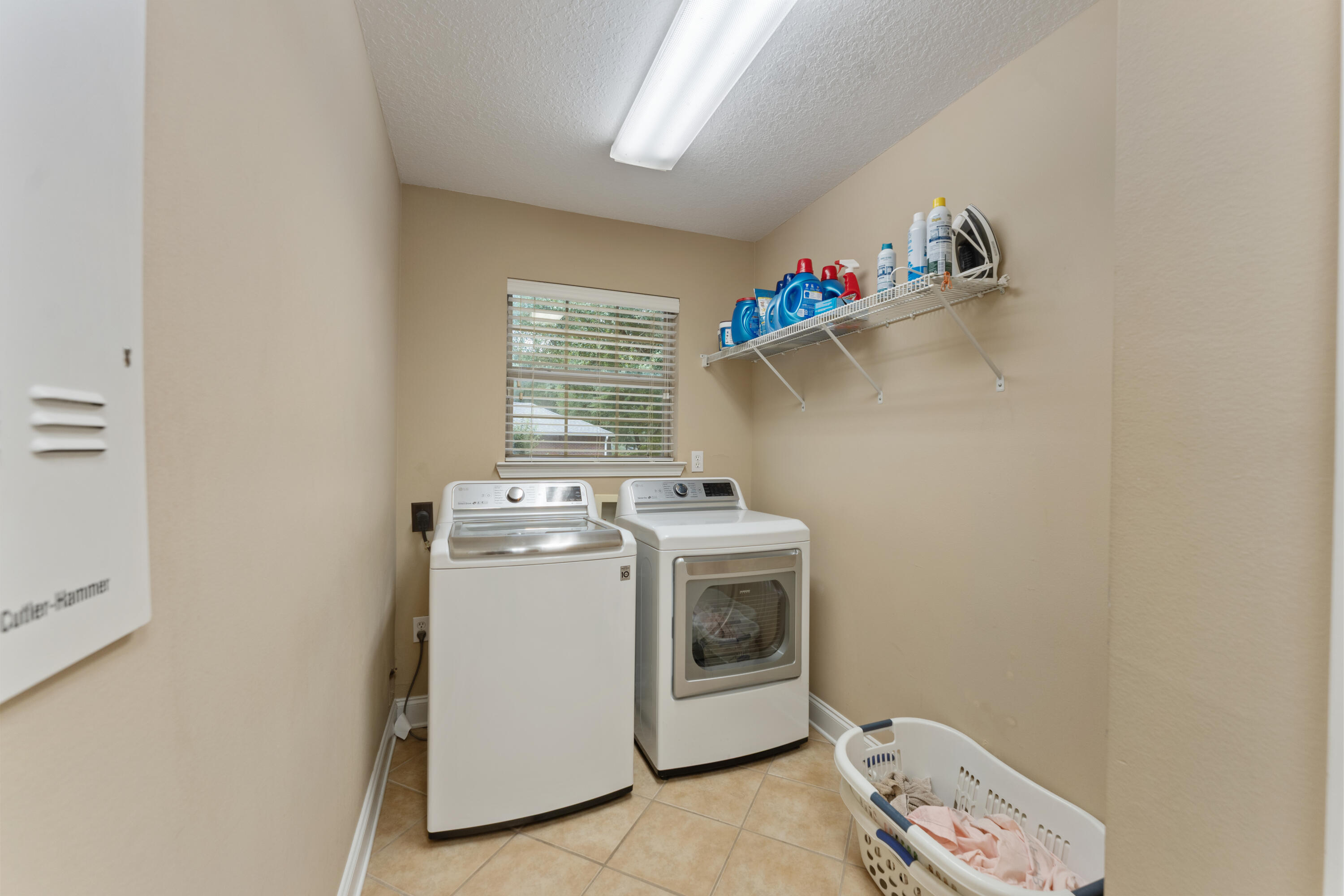 SILVER OAKS PH 1 - Residential