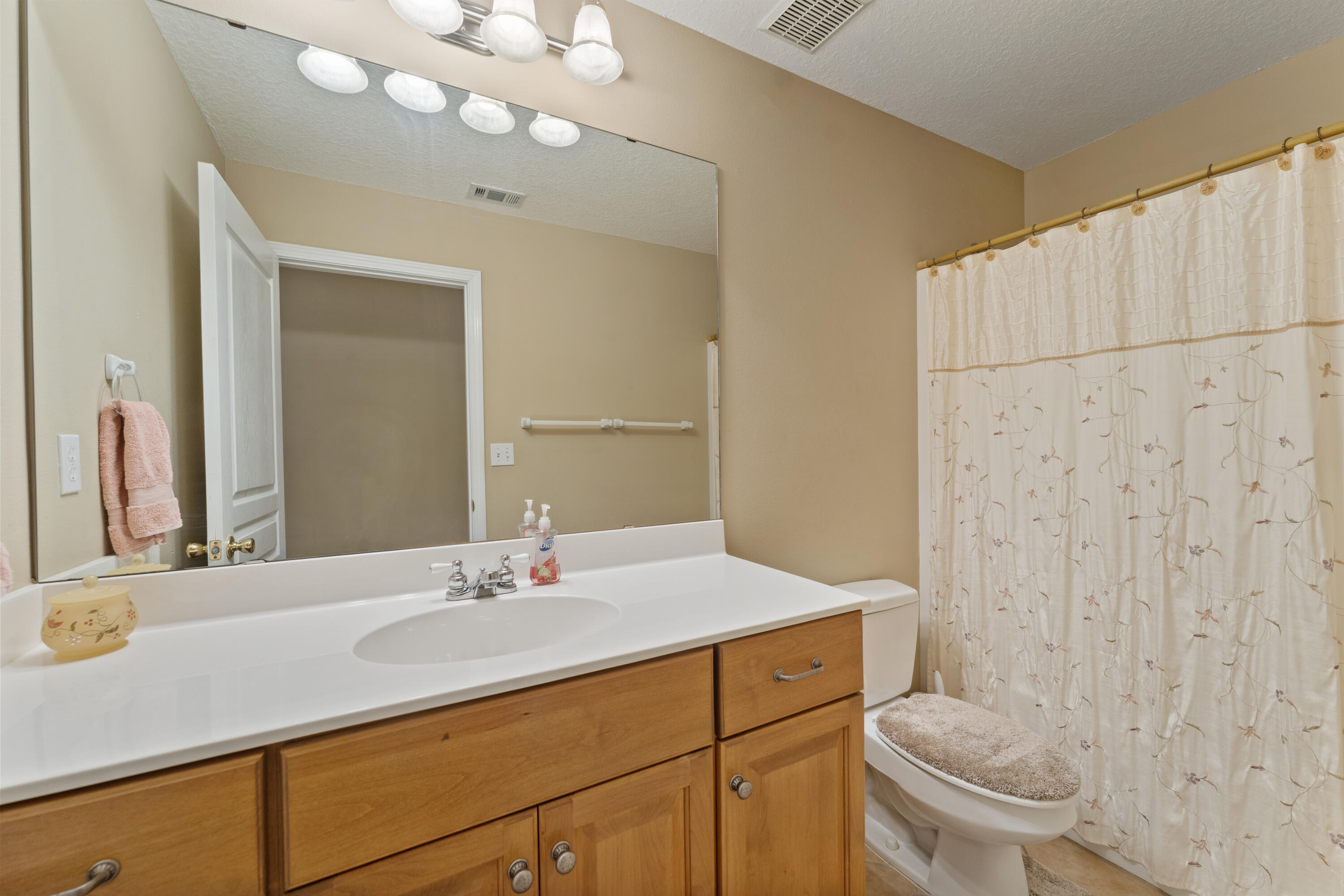 SILVER OAKS PH 1 - Residential