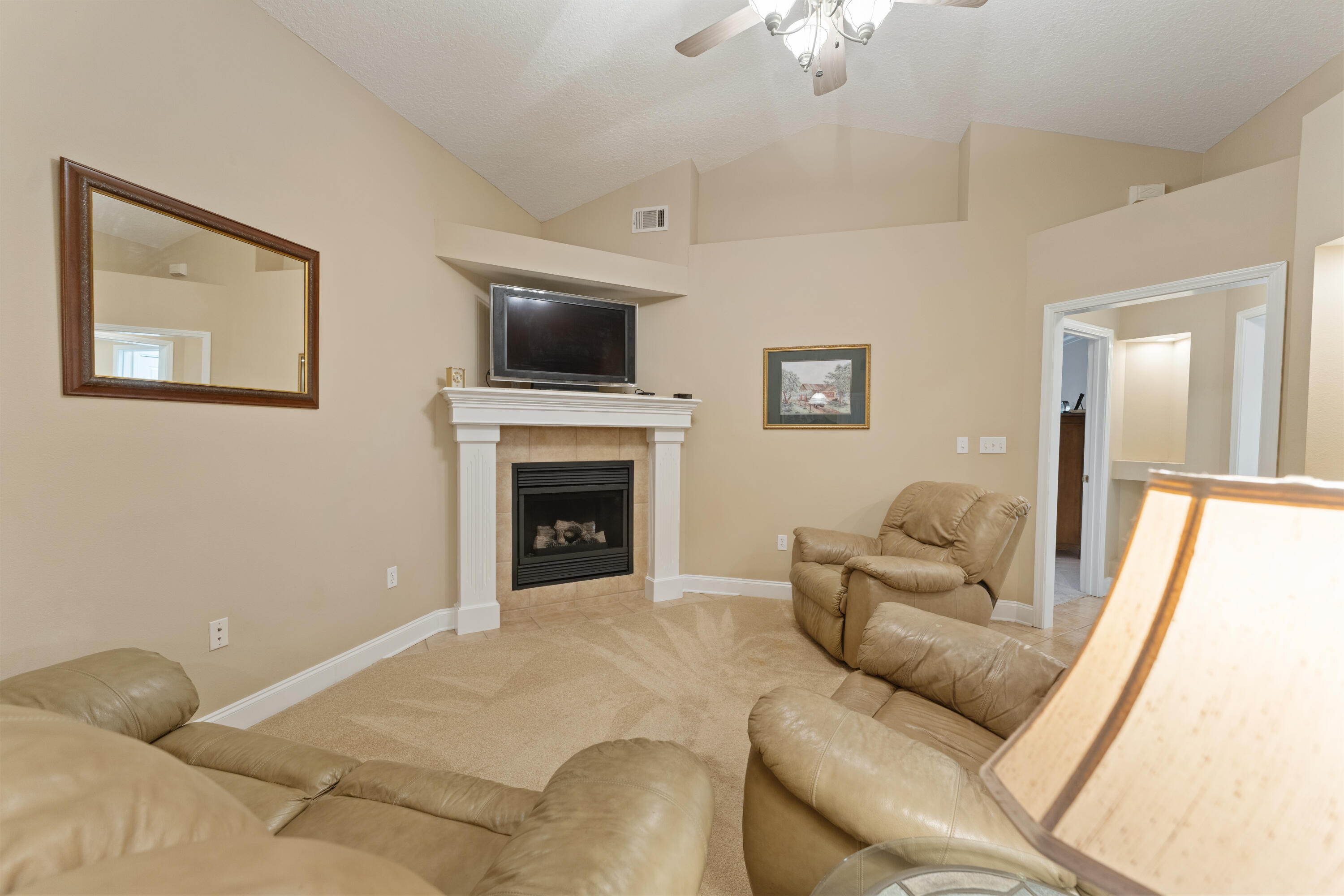 SILVER OAKS PH 1 - Residential