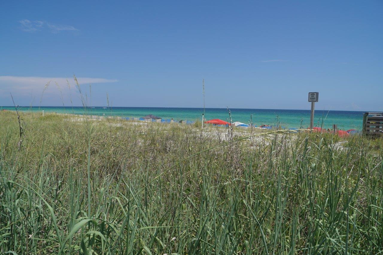 SHORELINE TOWERS 1 - Residential