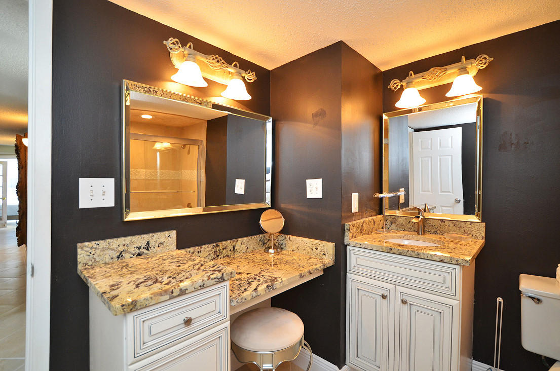 SHORELINE TOWERS 1 - Residential